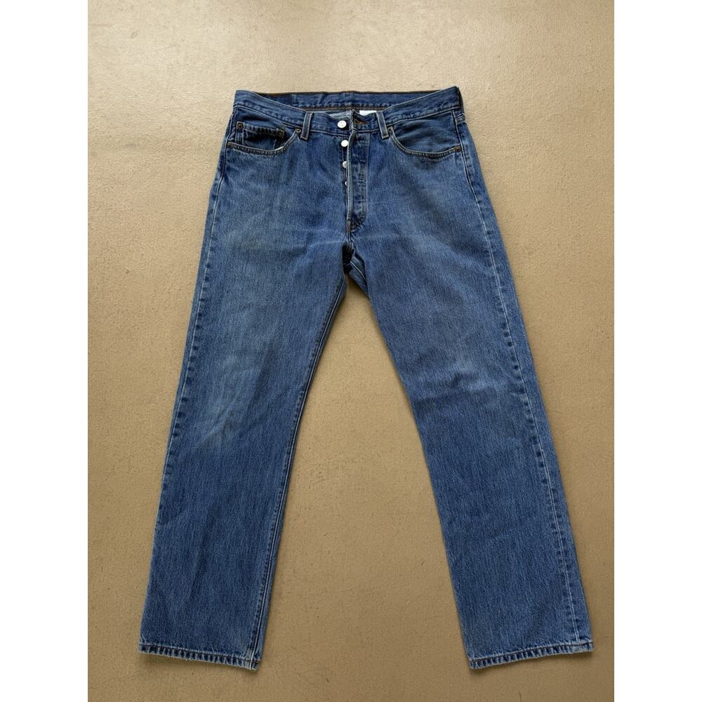 Levi's Classic Blue Straight Jeans